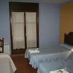 Mesón De Pensión Colungo