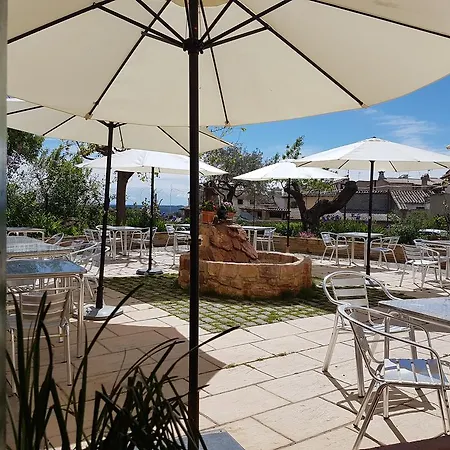 招待所 科伦戈旅馆 Colungo