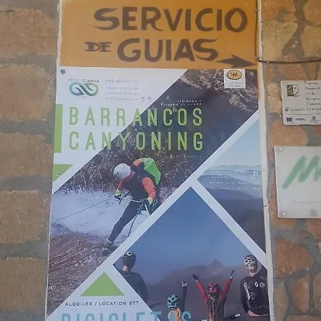 Meson De Guest house Colungo